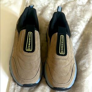 New Tan and Black outdoor sneakers  with Sleek Design